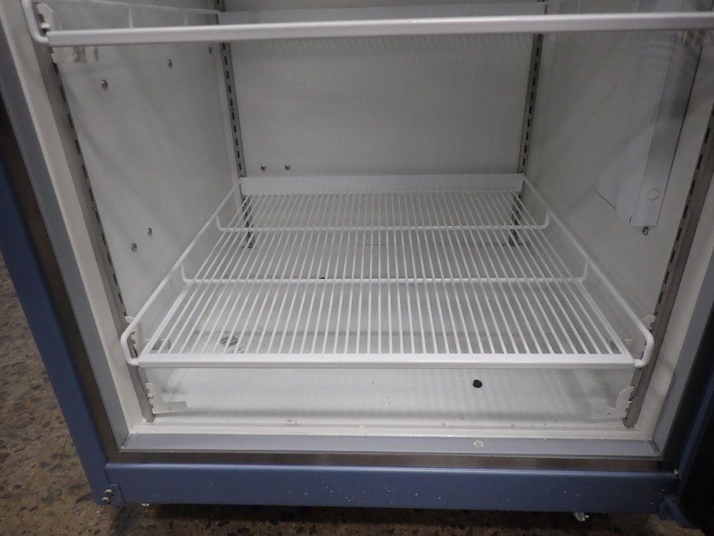Helmer Refrigerator