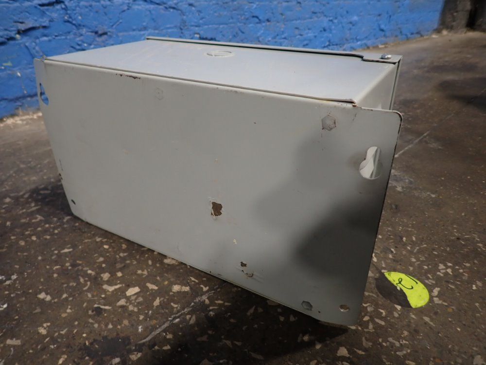 Daykin Electric Transformer