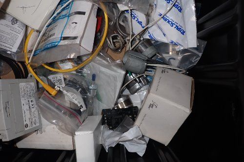 Allen Bradley / Keyence Electrical Components