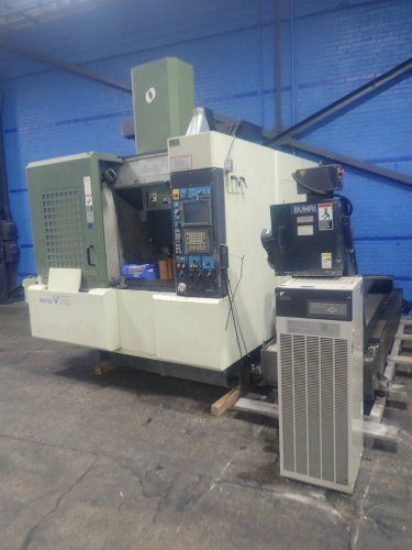 Makino 19 3/4" X 39" Cnc Vmc - V55