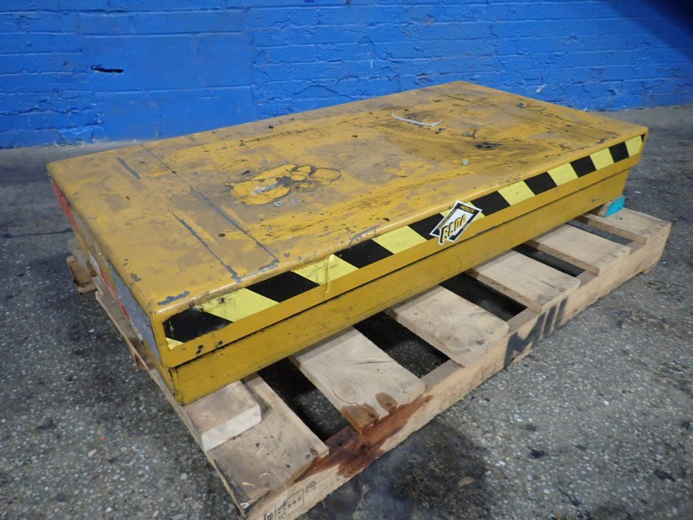 Ecoa Hydraulic Lift Table