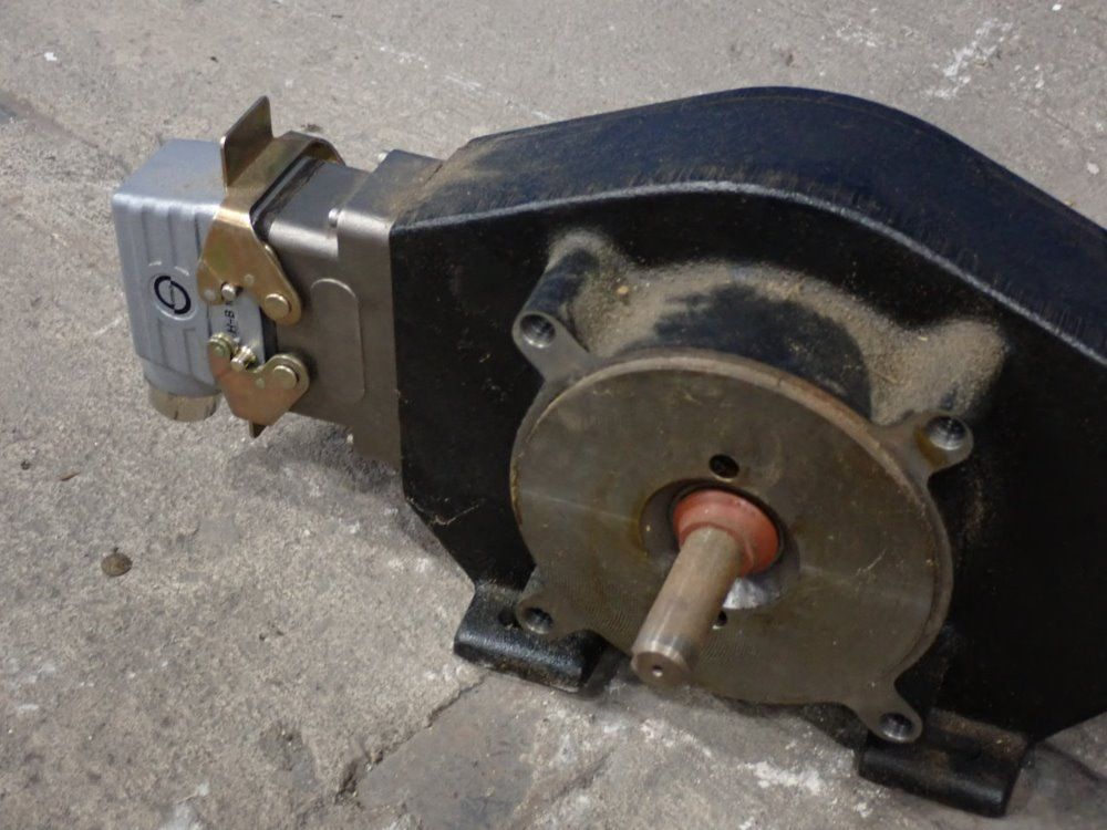 Lakeshore Enoder Tachometer - Rimtach 6200 Series