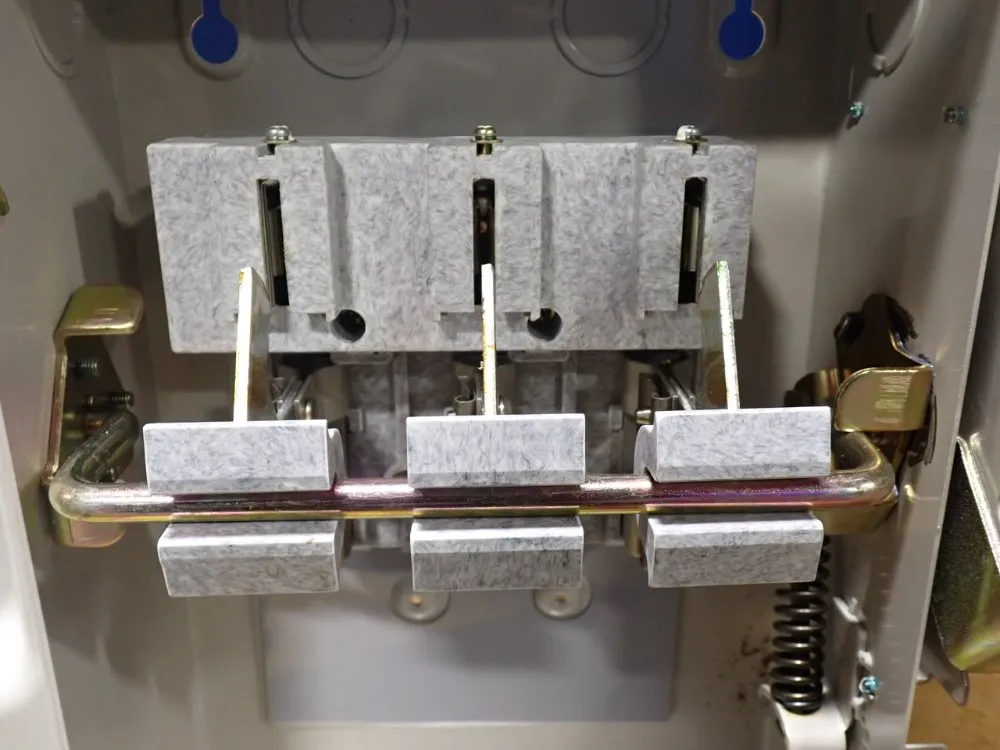 Nitto Non-fusible Disconnect