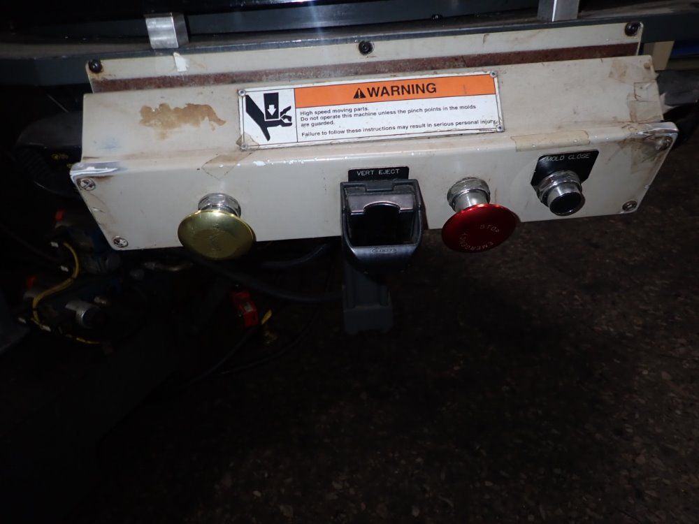 Cincinnati Milacron Vector Ch-70-r Vertical Injection Molder - Vector Ch-70-r