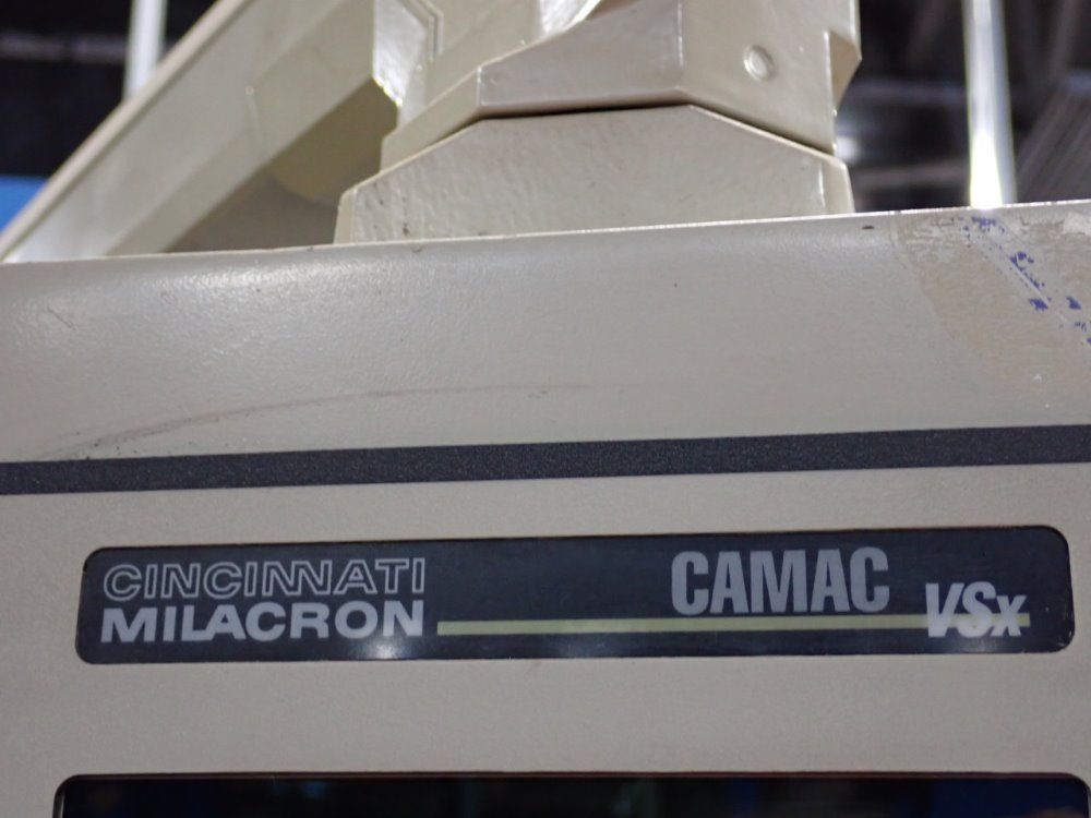 Cincinnati Milacron Vector Ch-70-r Vertical Injection Molder - Vector Ch-70-r