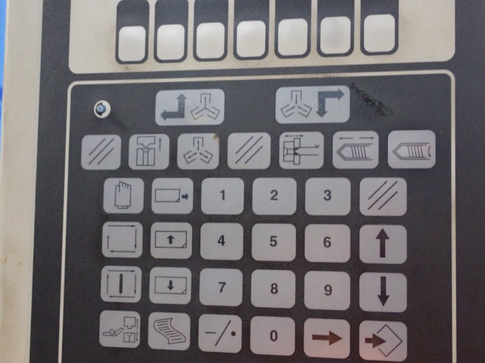 Cincinnati Milacron Vector Ch-70-r Vertical Injection Molder - Vector Ch-70-r