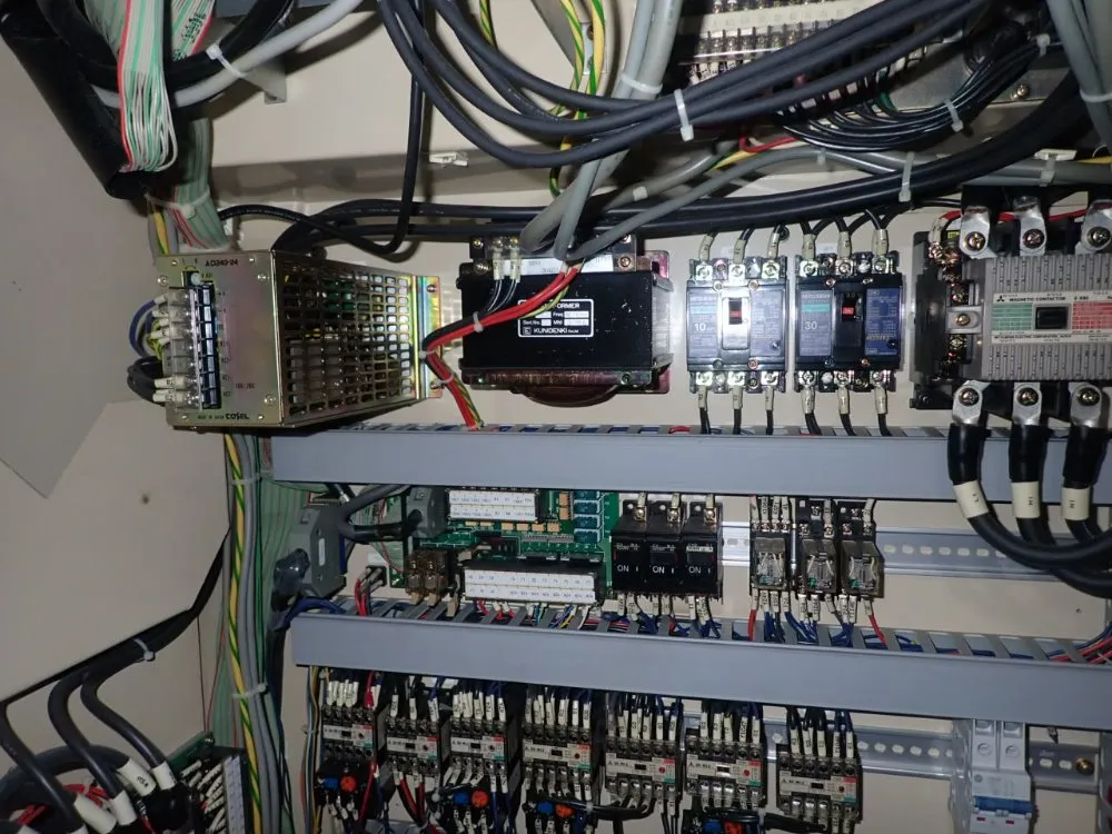 Okuma & Howa 19" X 43" Okuma M-511v Cnc Vmc - M-511v