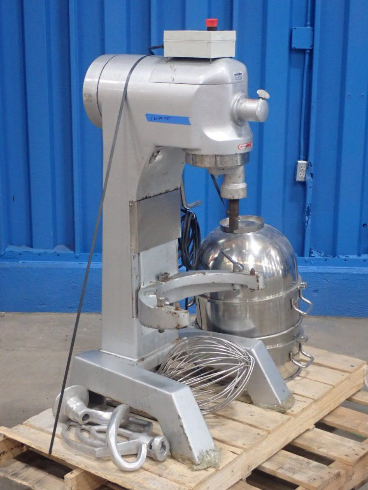 American Eagle Food Machinery 16" Commercial Dough Mixer - Ae-40p