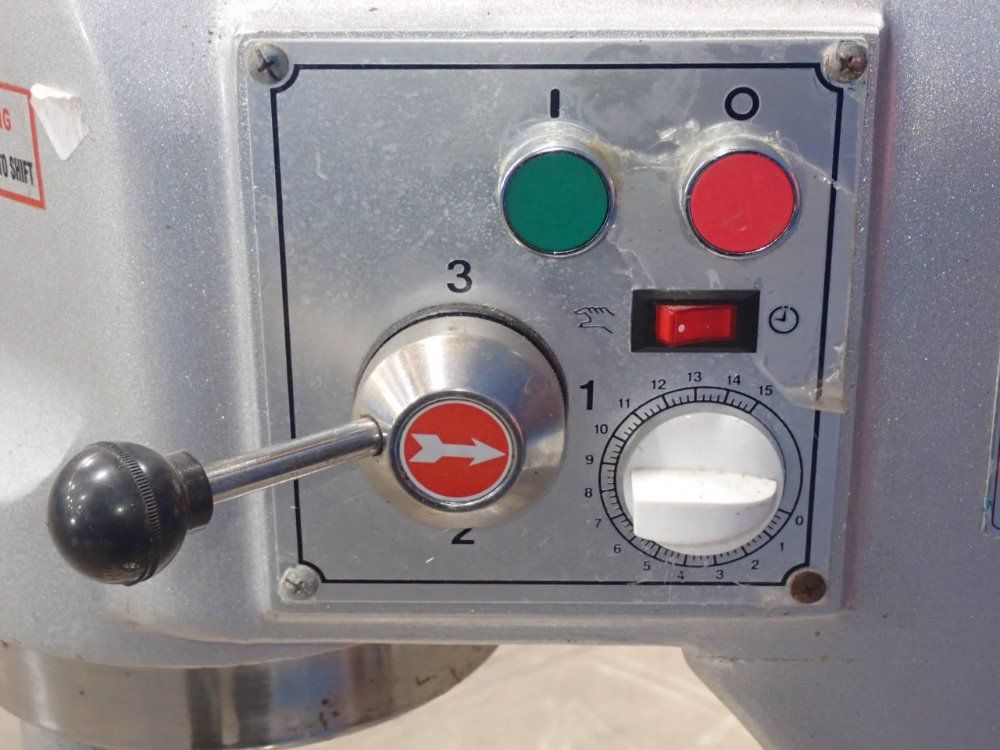 American Eagle Food Machinery 16" Commercial Dough Mixer - Ae-40p