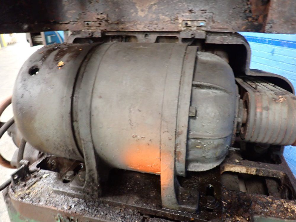 Landis Tool Centerless Grinder