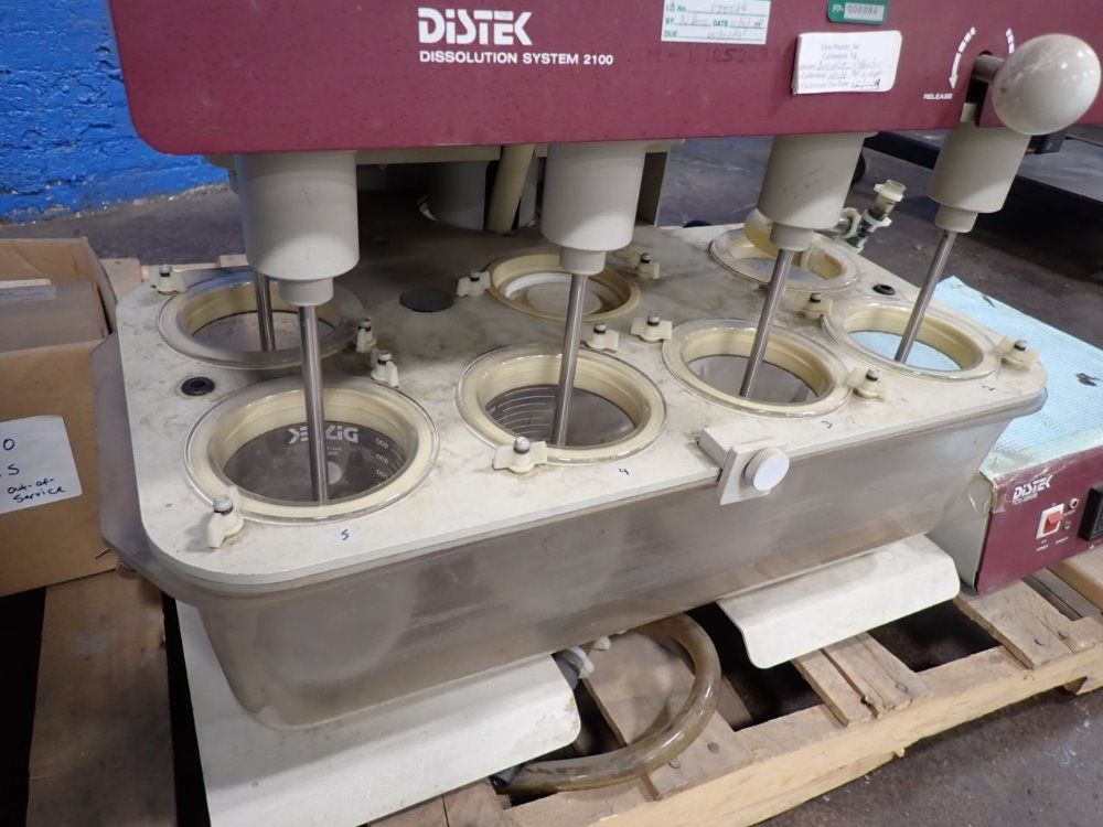 Distek Dissolution System