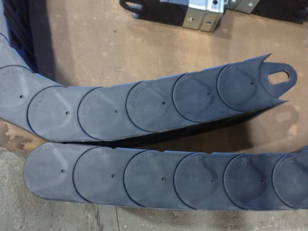 Gortube Nylatube 30"x 7 1/2" X 30"h Track Cable Carrier