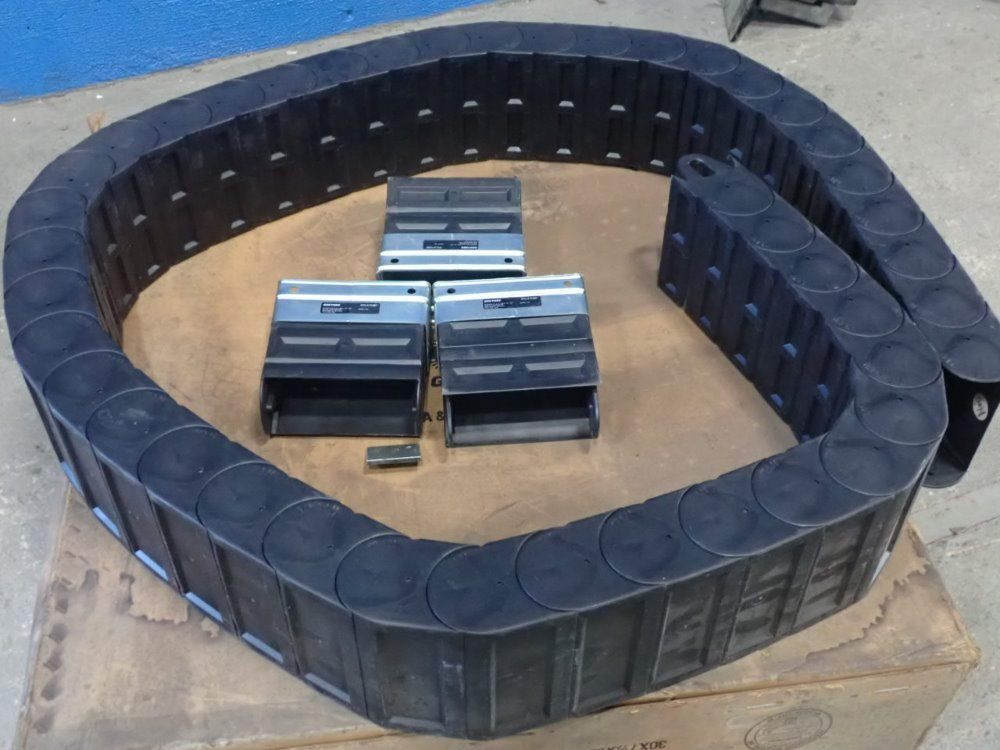 Gortube Nylatube 30"x 7 1/2" X 30"h Track Cable Carrier