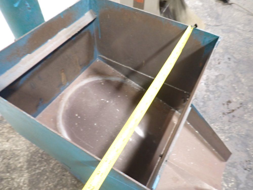 Fmc Syntron Magnetic Vibratory Supply Hopper