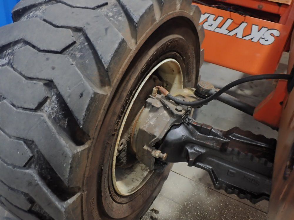 Skytrak 28000 Telehandler - 5028