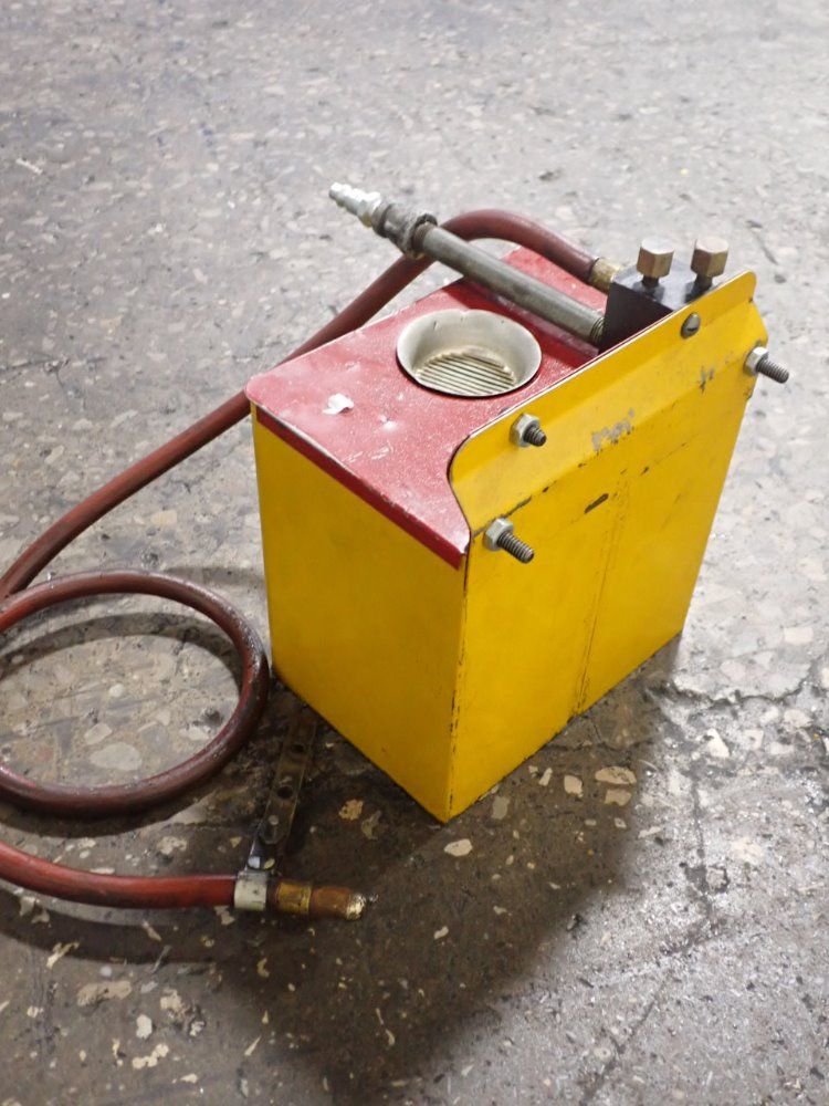 Dualube Coolant Dispenser