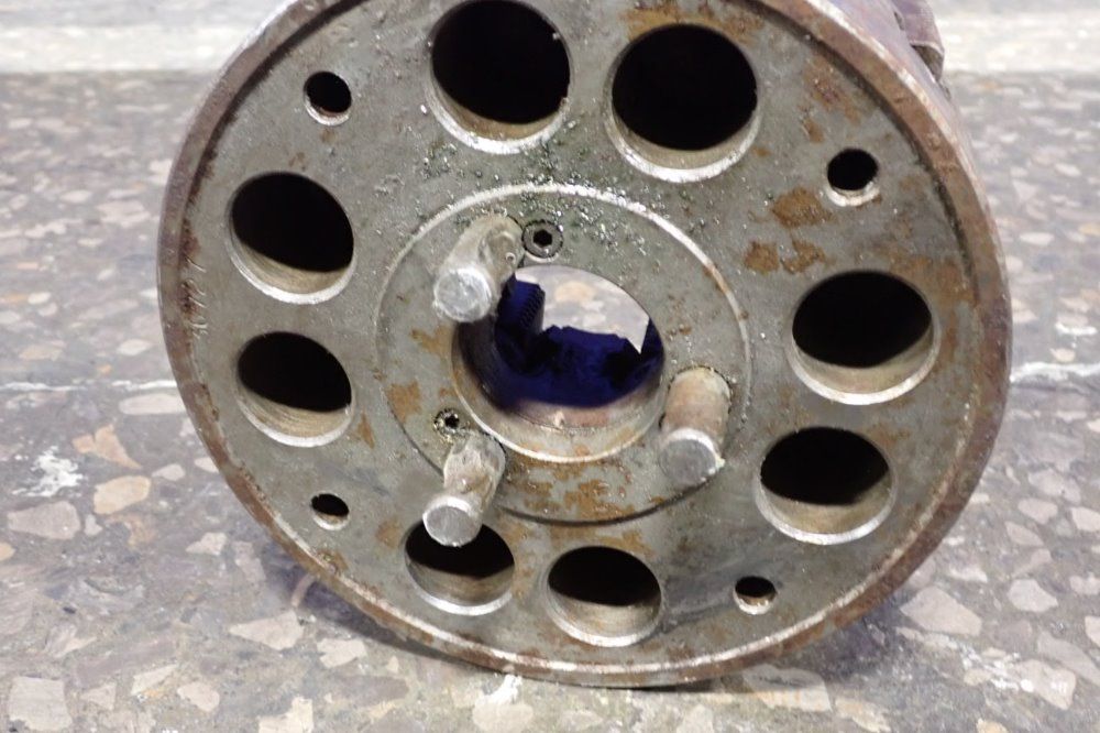 The Cushman Chuck 4 Jaw Chuck