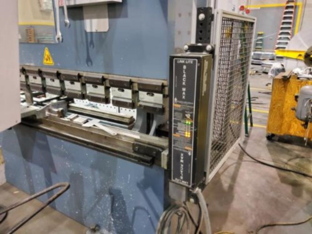 Durma 159" X 176 Ton Type E 40160 5-axis Press Brake - Type E 40160