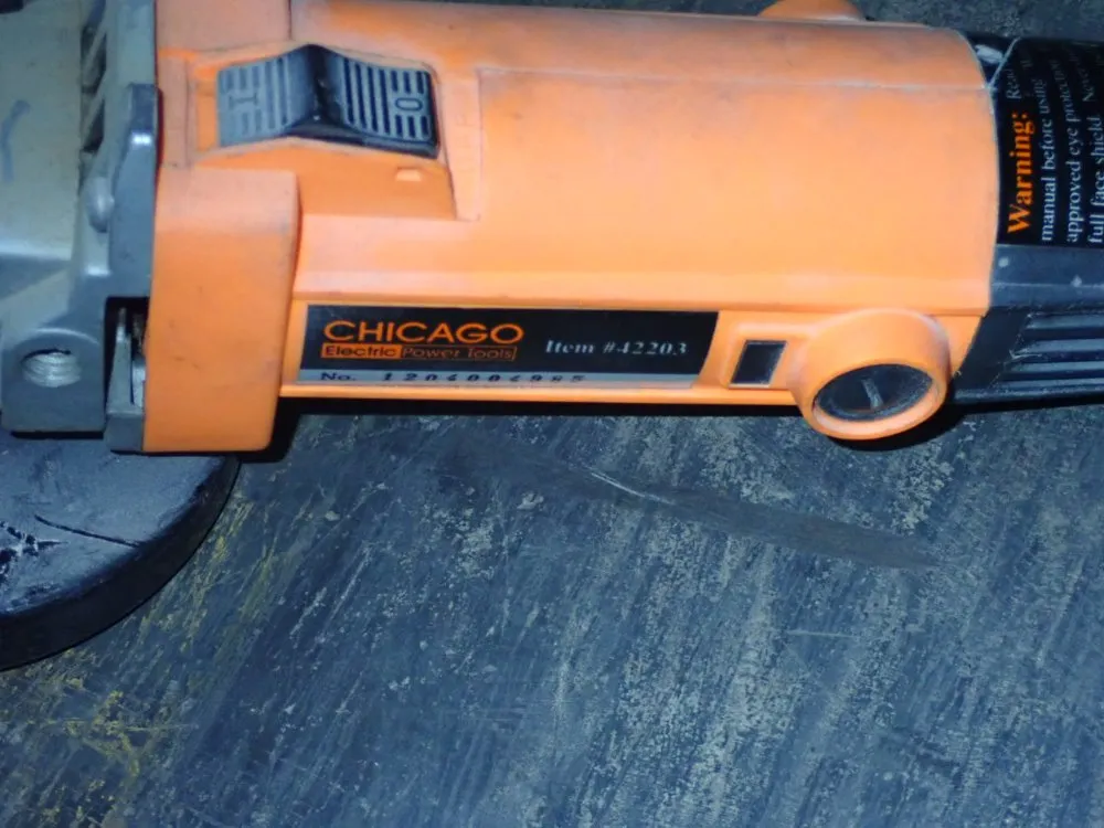 Chicago Electric Power Tools 4" Angle Grinder - 42203