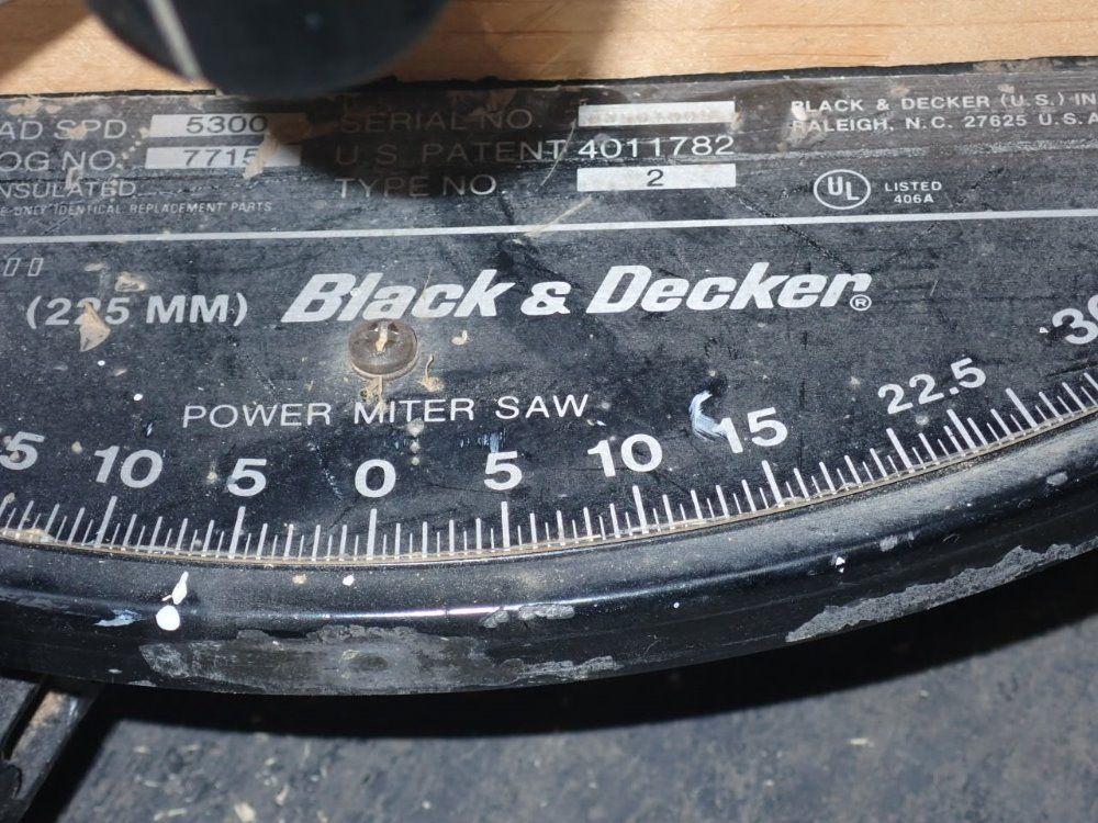 Black And Decker Power Miter Saw