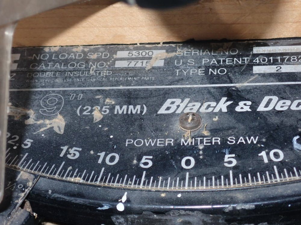 Black And Decker Power Miter Saw