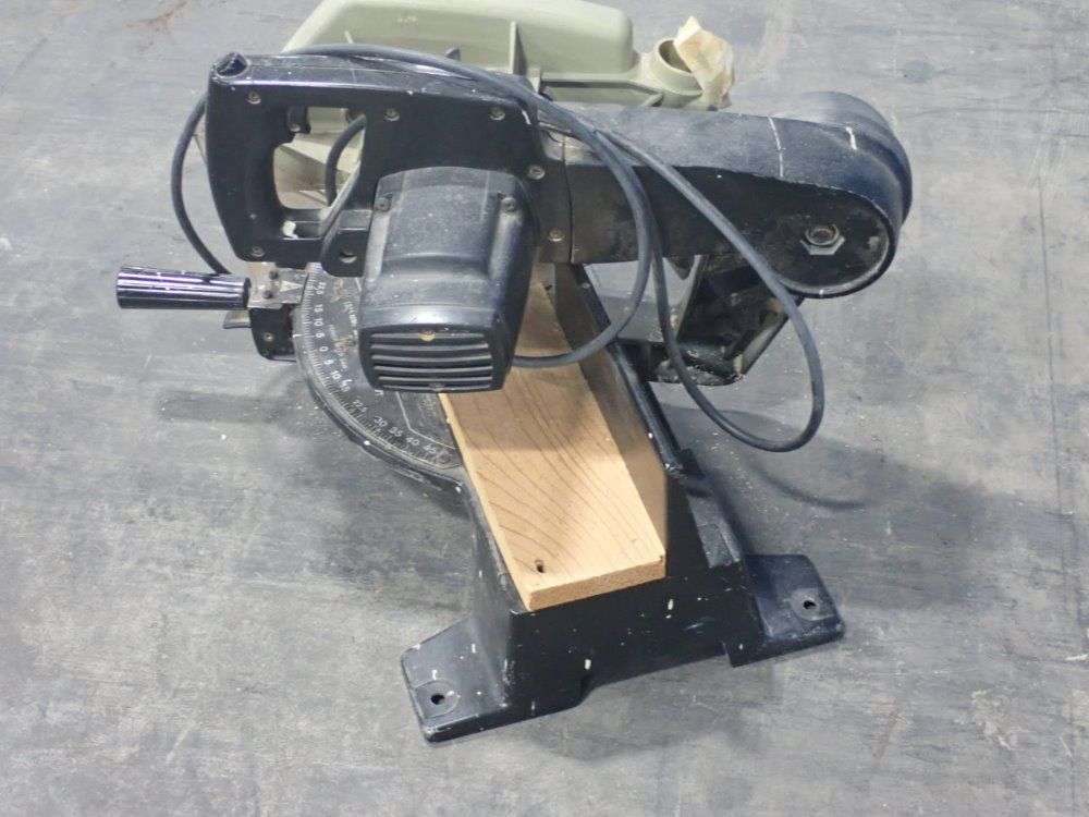 Black And Decker Power Miter Saw