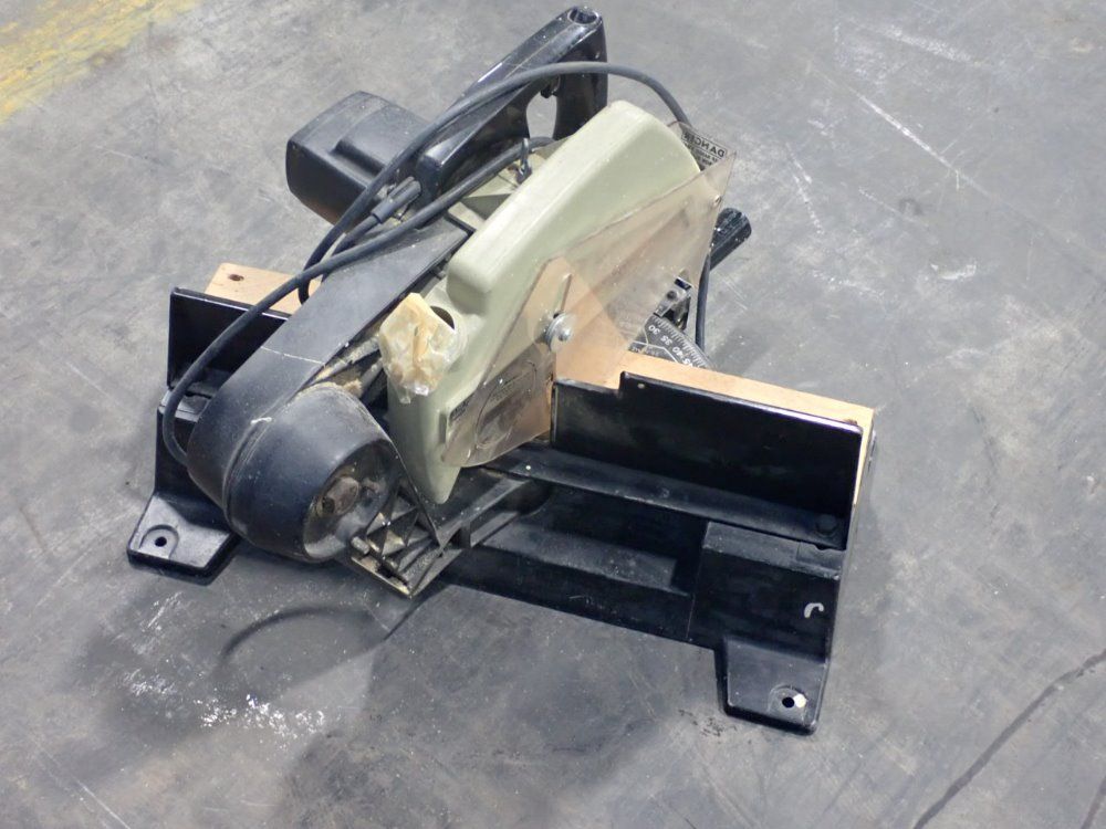 Black And Decker Power Miter Saw