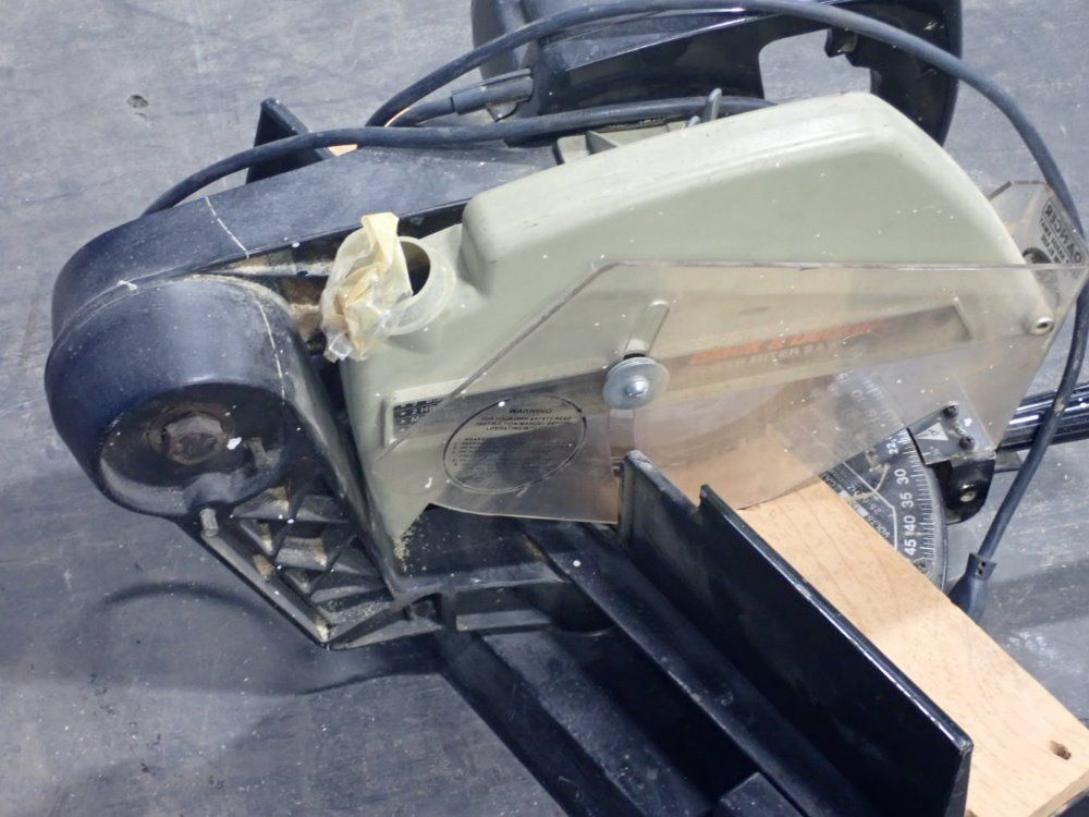 Black And Decker Power Miter Saw