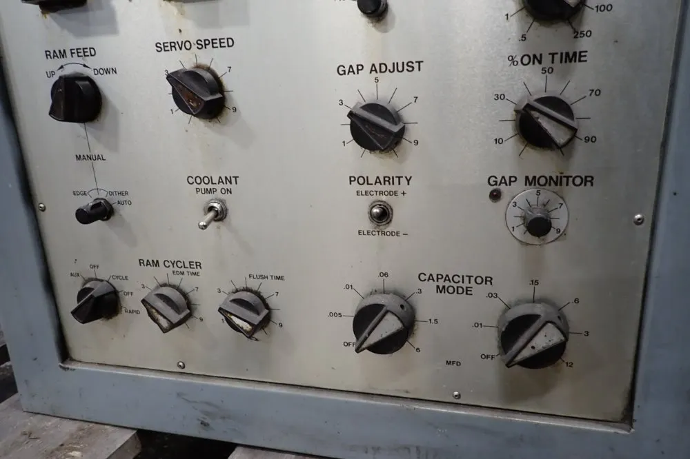 Hansvedt 9" X 15" Table Edm - Sm-150b