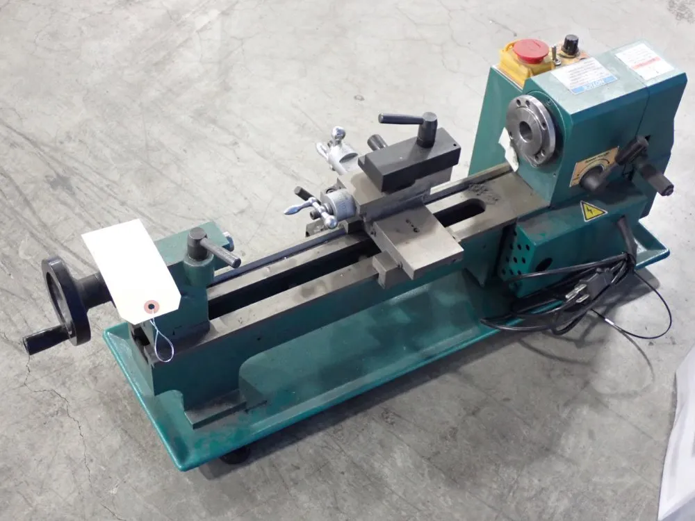 Grizzly 7''x12'' Lathe - G8688