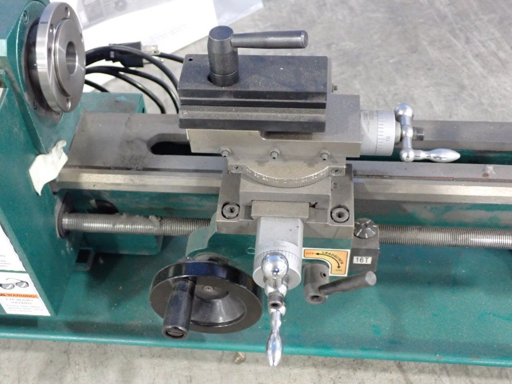 Grizzly 7''x12'' Lathe - G8688