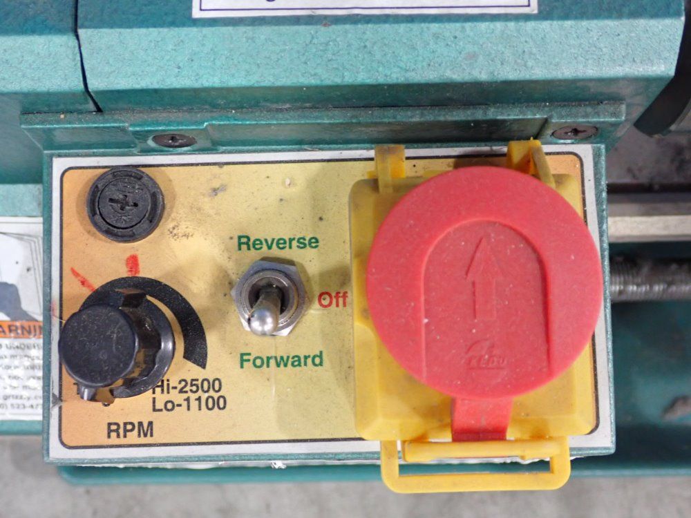 Grizzly 7''x12'' Lathe - G8688