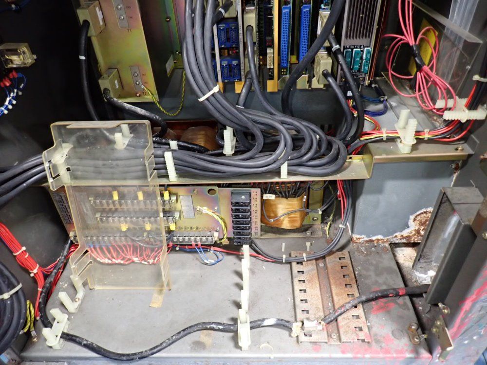 Fanuc P-100 Robot - P-100