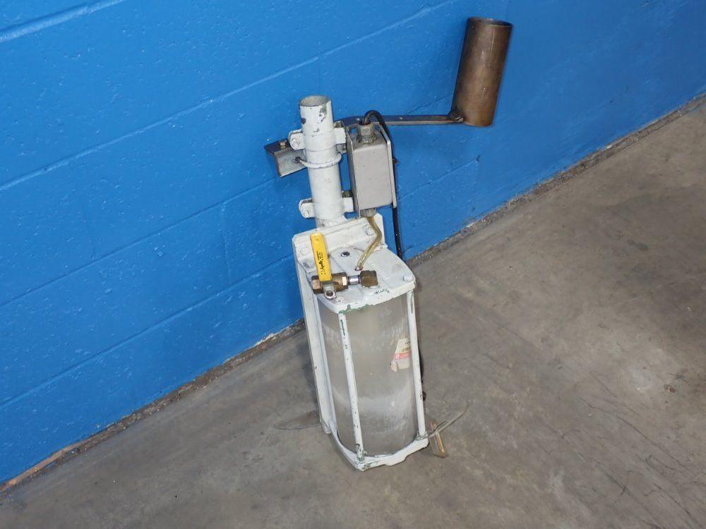 Oil Rite Corp Cylinder