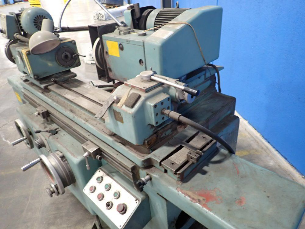 Yue Jin Cylindrical Grinder