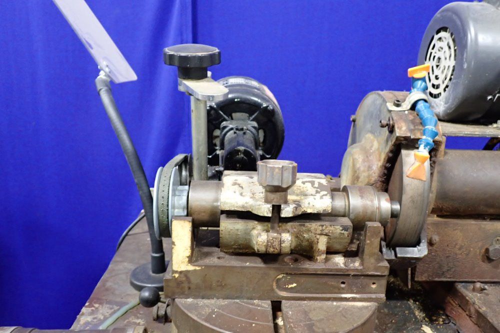 R. Howard Strasbaugh Universal Lens Grinder - 7h/sh-52-4x