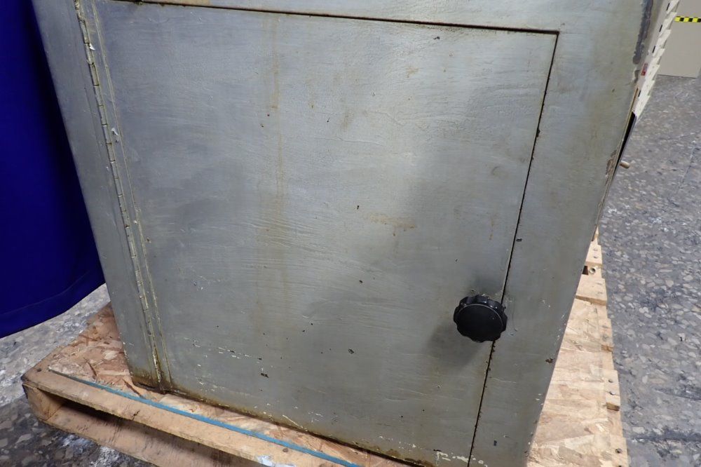 R. Howard Strasbaugh Universal Lens Grinder - 7h/sh-52-4x