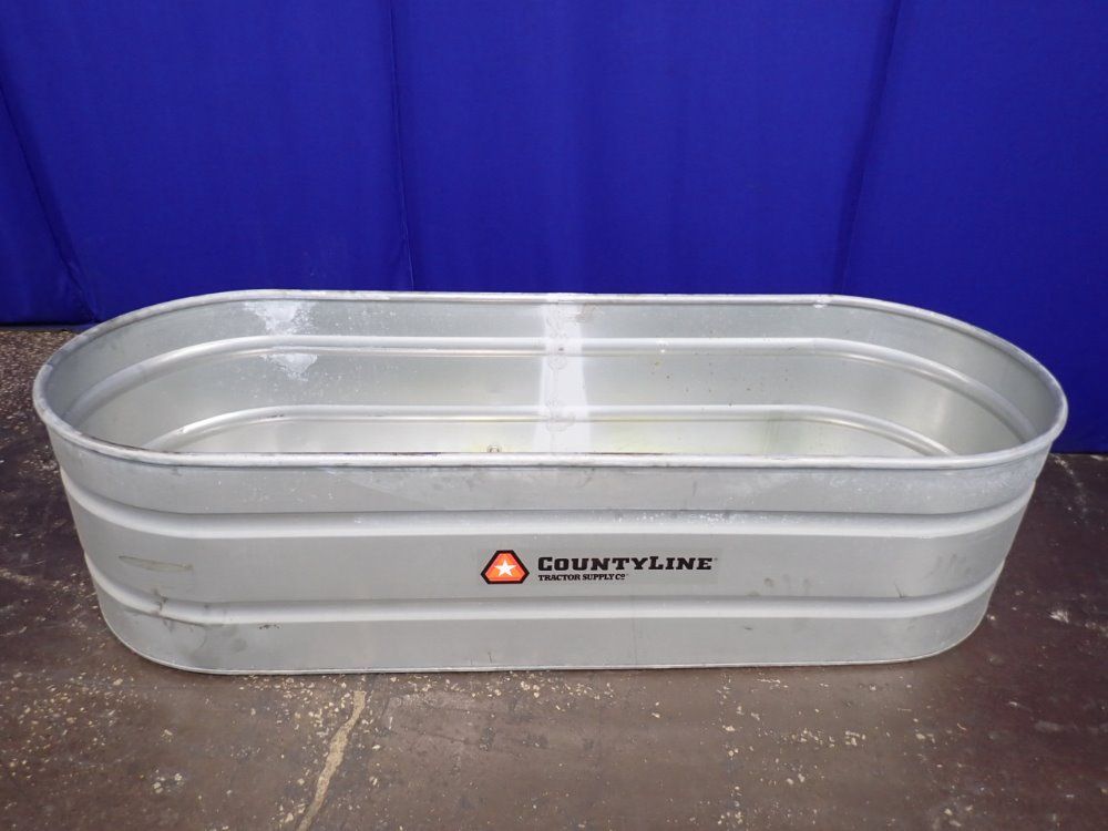 Countyline 94" X 33" X 23" Id Oval Galvanized Tank