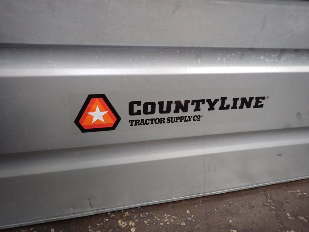 Countyline 94" X 33" X 23" Id Oval Galvanized Tank