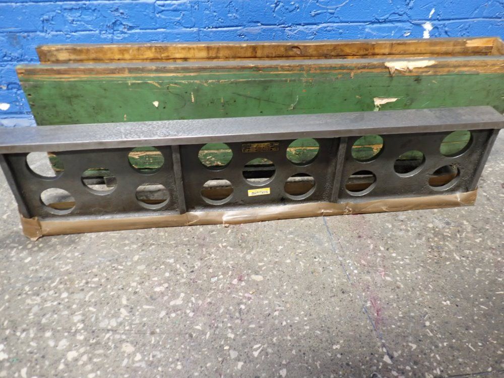 The Challenge Machinery Co Straight Edge