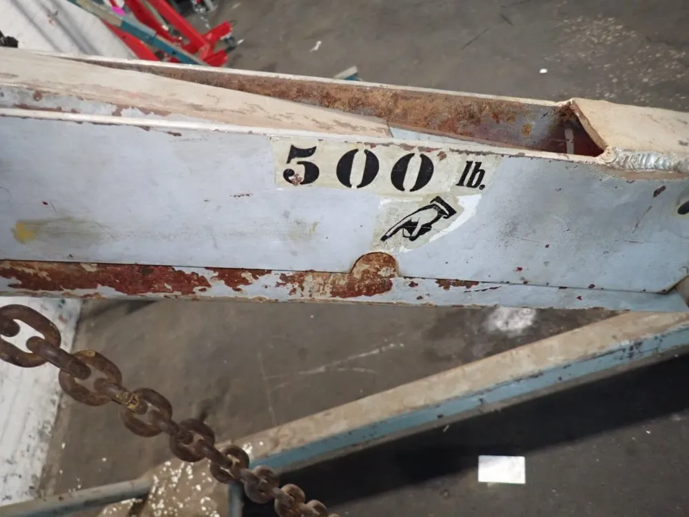 Stratton 1 Ton/2000 Lbs Hydraulic Crane