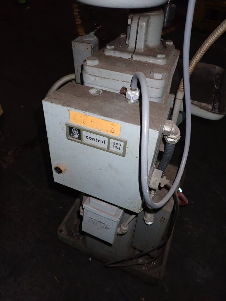 Buffalo 14" Drill Press