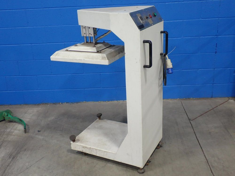 Cn Top 21" X 16" Print Press