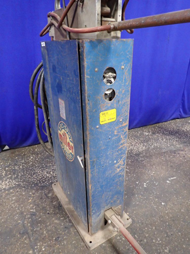 Miller 90 Amps Spot Welder - 20f1