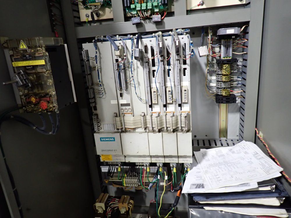 Bridgeport 39" X 19" Vmc 800 Cnc Vmc - Vmc 800