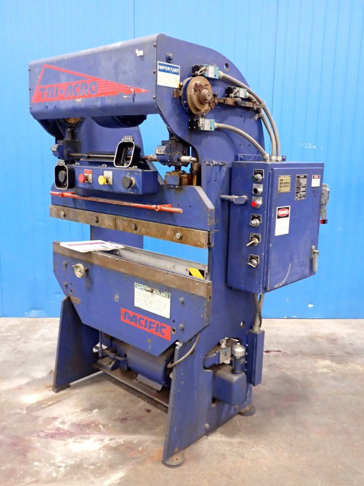 Pacific Tri-acro 11.22 Ton Press Brake - 17-4