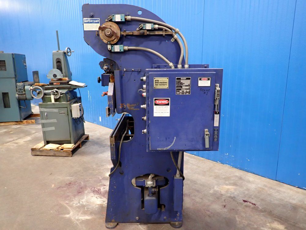 Pacific Tri-acro 11.22 Ton Press Brake - 17-4