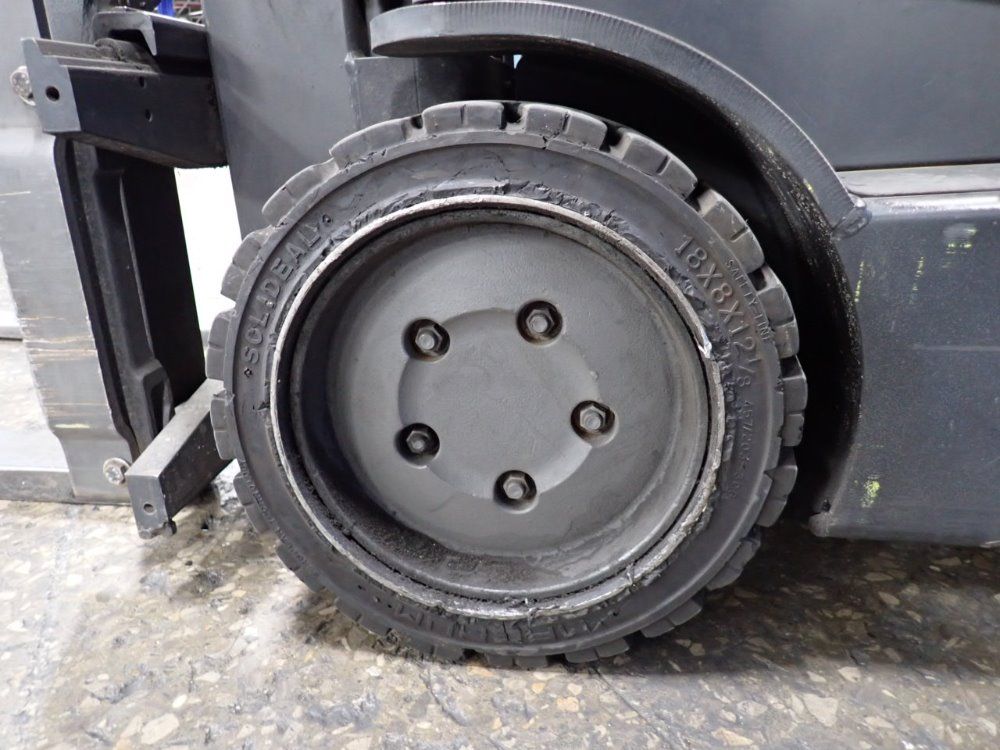 Crown 3700 Lbs 4500 Series Electric Forklift - 4500 Series