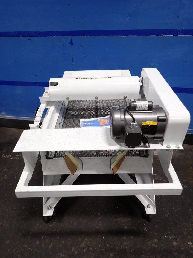 Midwestern 36" X 22" Universal Vibrating Screen