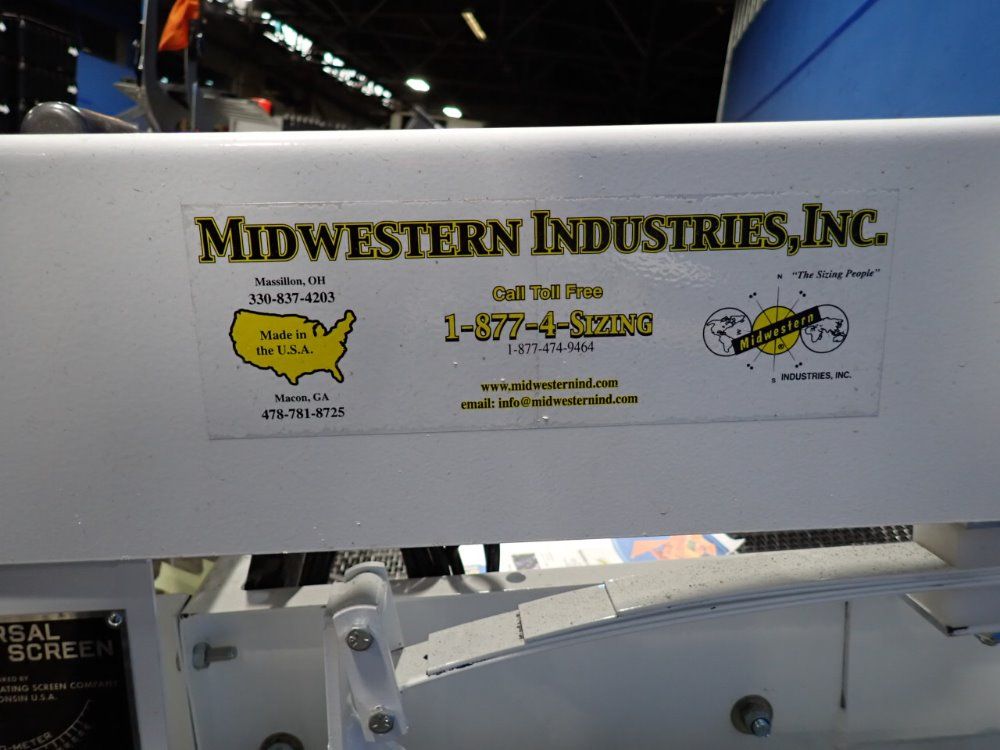 Midwestern 36" X 22" Universal Vibrating Screen